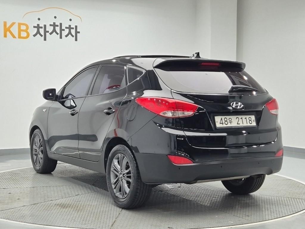HYUNDAI Tucson - Vista 2