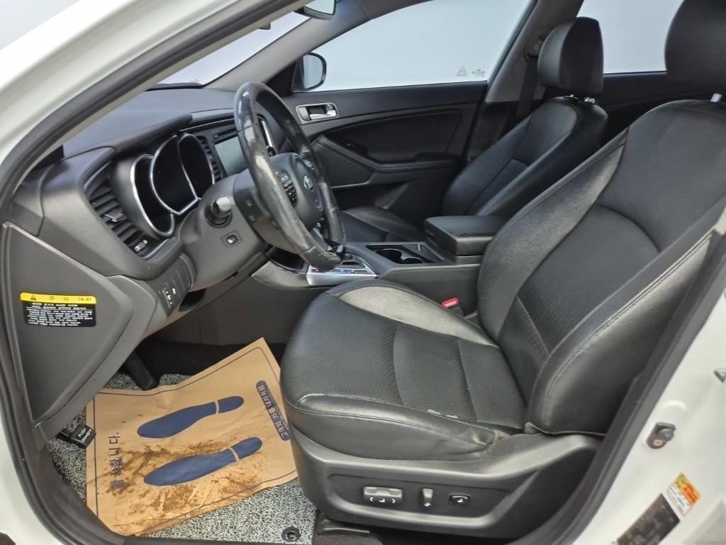 KIA K5 - Vista 11
