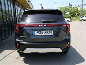 KIA Seltos - Vista 8