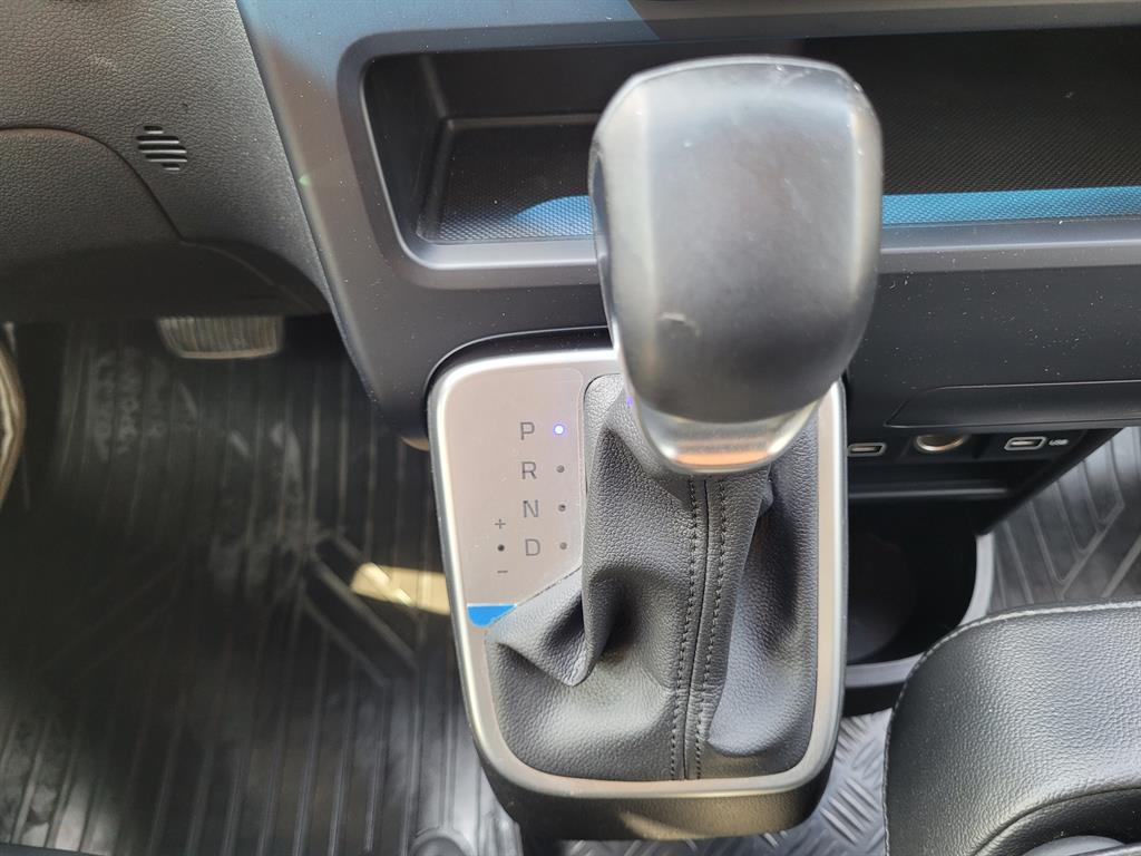 HYUNDAI Staria - Vista 9