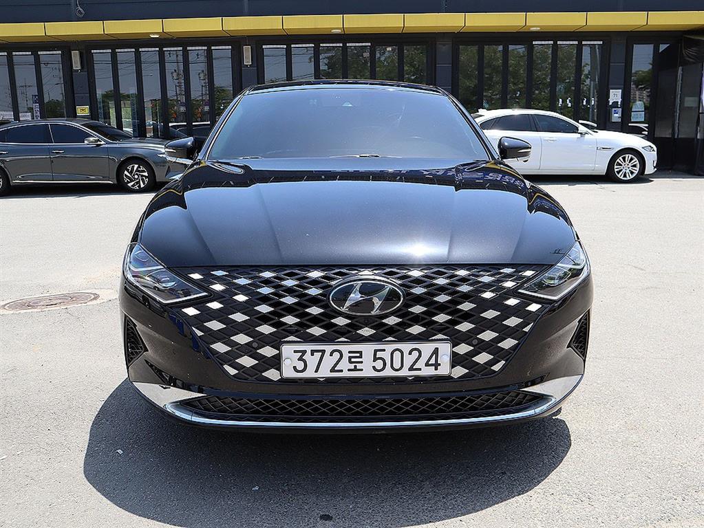 HYUNDAI Grandeur 2020 Negro - Importación desde Corea - HF Imports Iquique - Foto 1