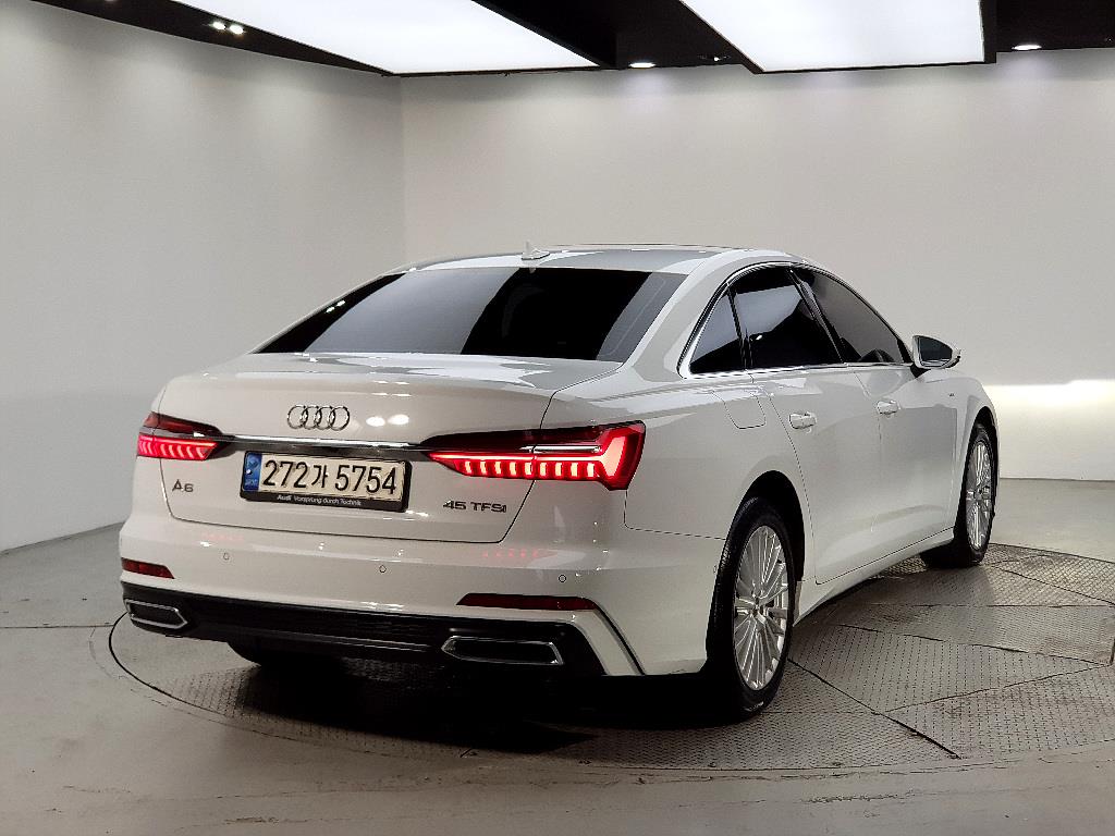 Audi A6 - Vista 4