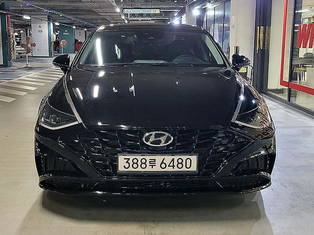 HYUNDAI Sonata - Vista 2