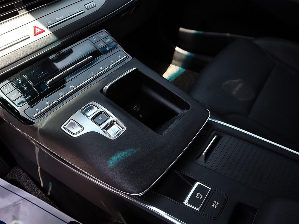 HYUNDAI Grandeur 2020 Negro - Importación desde Corea - HF Imports Iquique - Foto 12