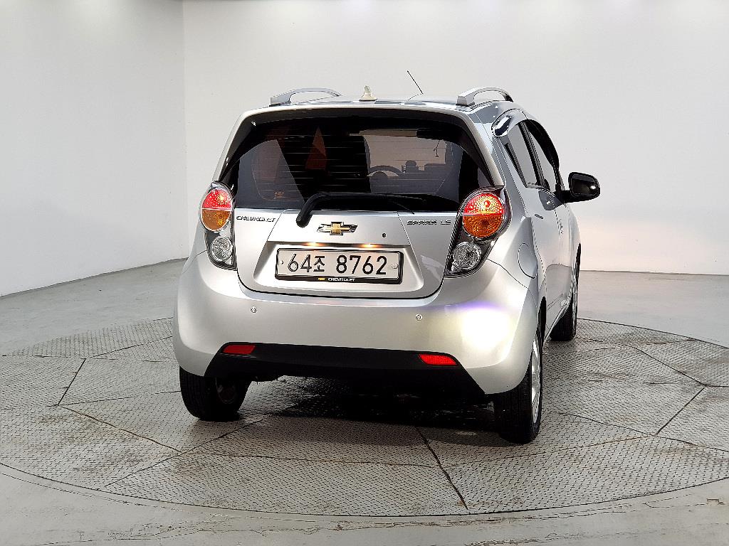 Chevrolet Spark - Vista 3