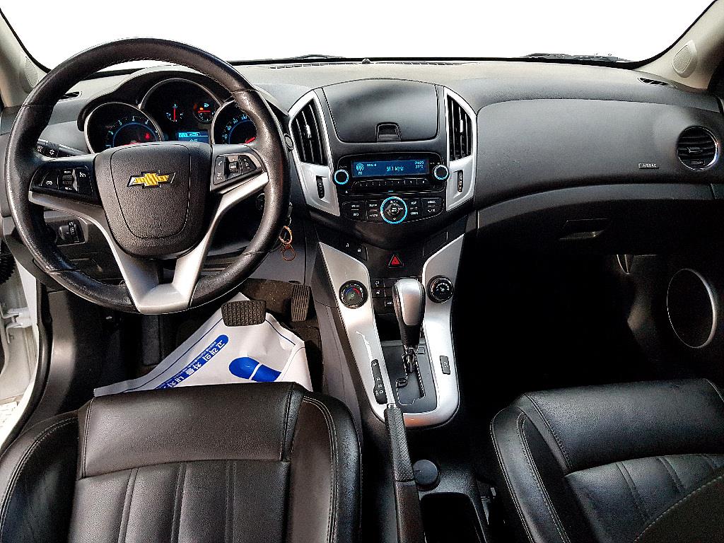 Chevrolet Cruise - Vista 4