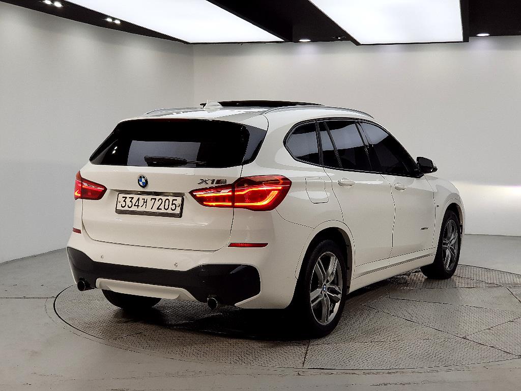 BMW X1 - Vista 4