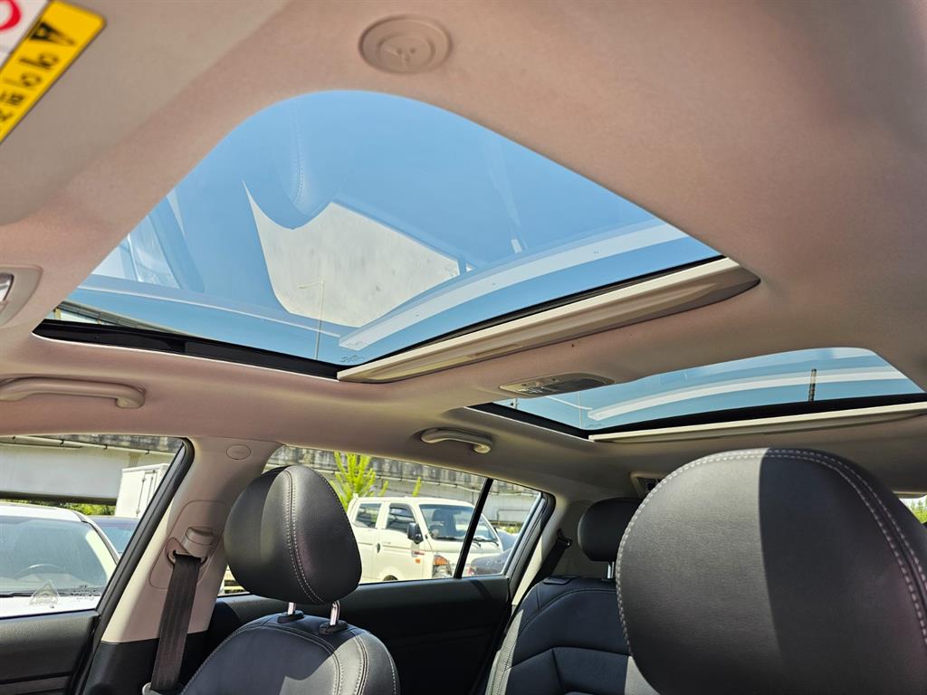 KIA Sportage - Vista 11