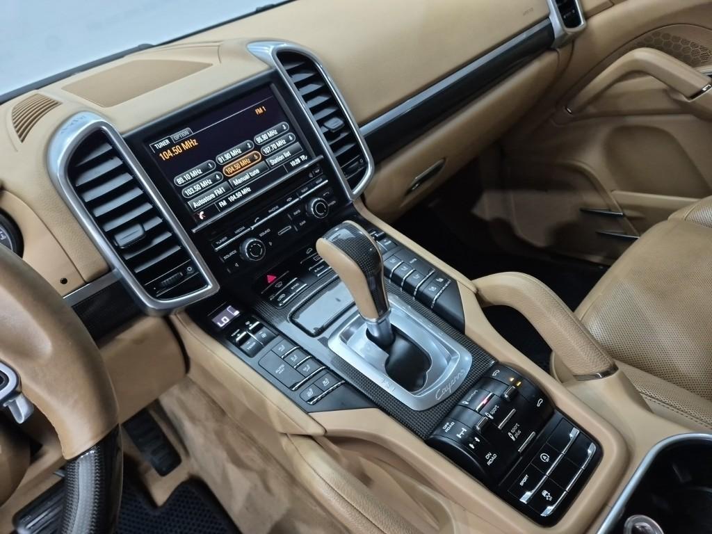 Porsche Cayenne 2015 Negro - Importación desde Corea - HF Imports Iquique - Foto 15
