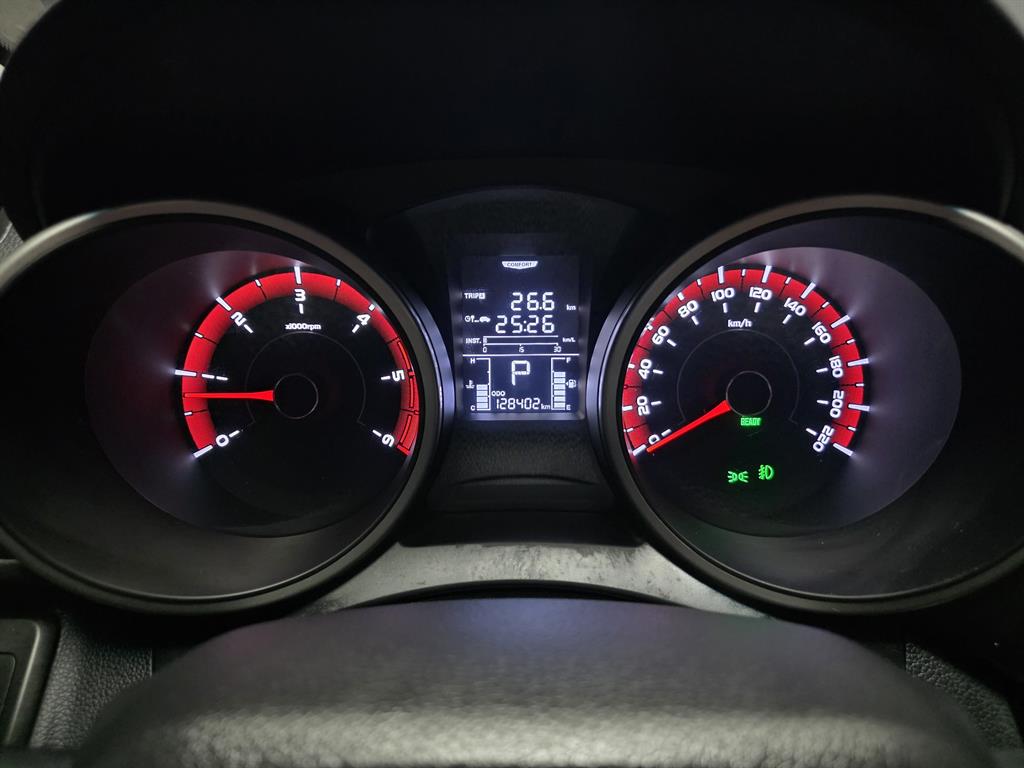 Ssangyong Tivoli - Vista 6