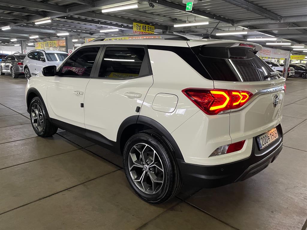 Ssangyong Korando - Vista 4