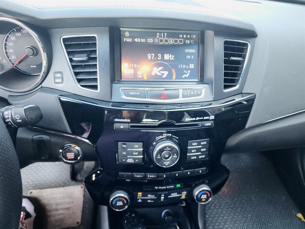 KIA K7 - Vista 10