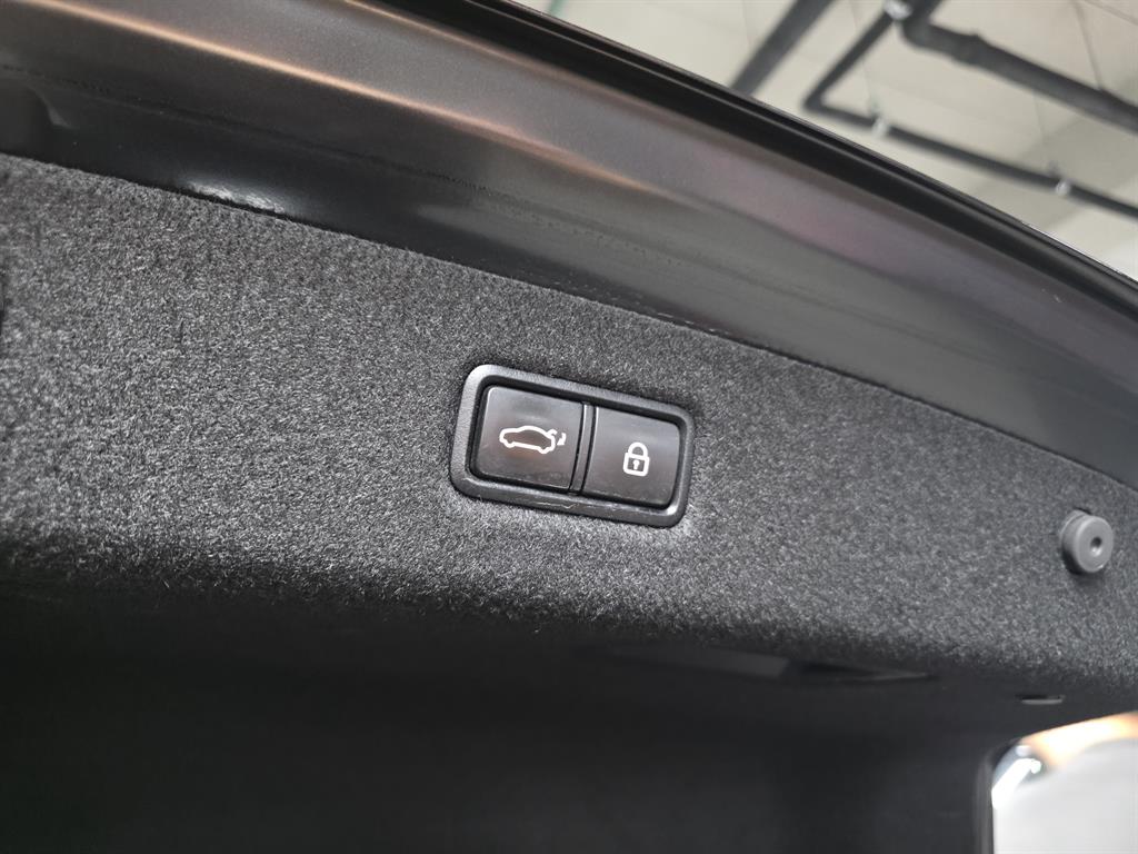 Genesis EQ900 2018 Negro - Importación desde Corea - HF Imports Iquique - Foto 15