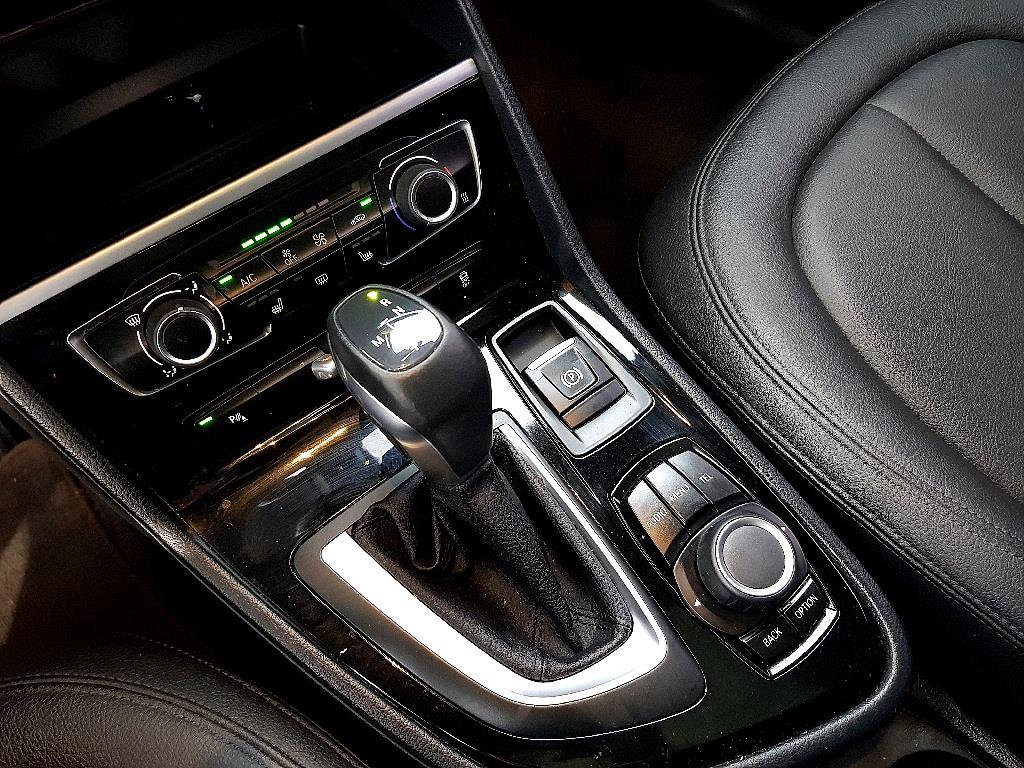 BMW 2 series - Vista 12