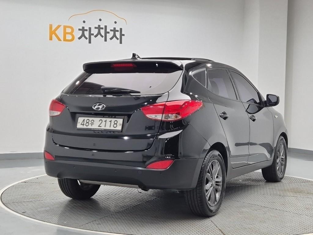 HYUNDAI Tucson - Vista 3