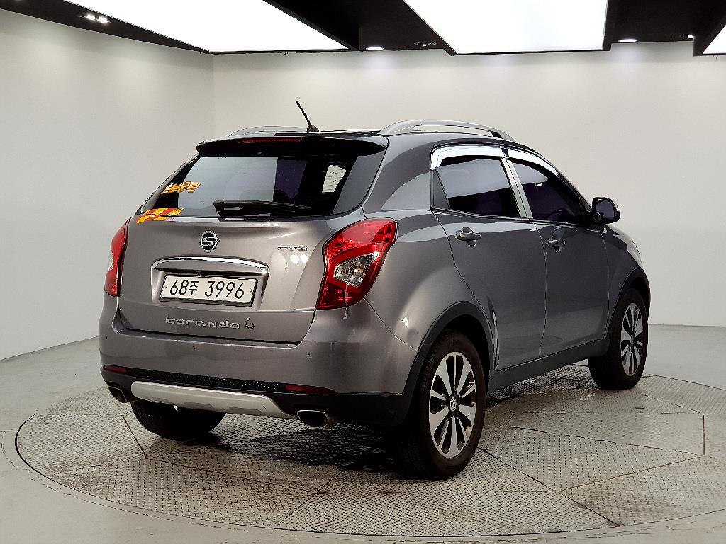 Ssangyong Korando - Vista 4