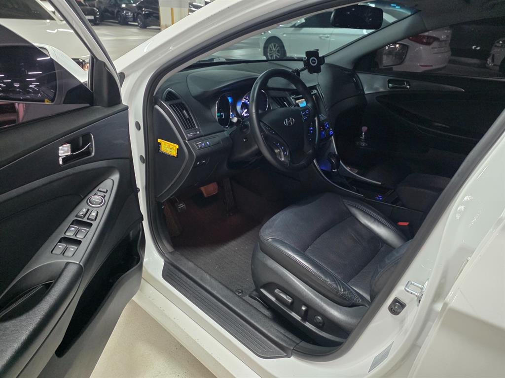 HYUNDAI Sonata 2015 Blanco - Importación desde Corea - HF Imports Iquique - Foto 18