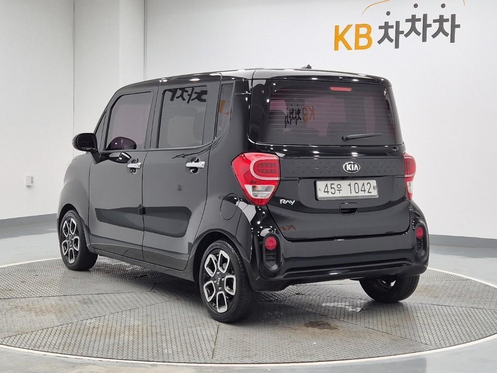 KIA Ray - Vista 4