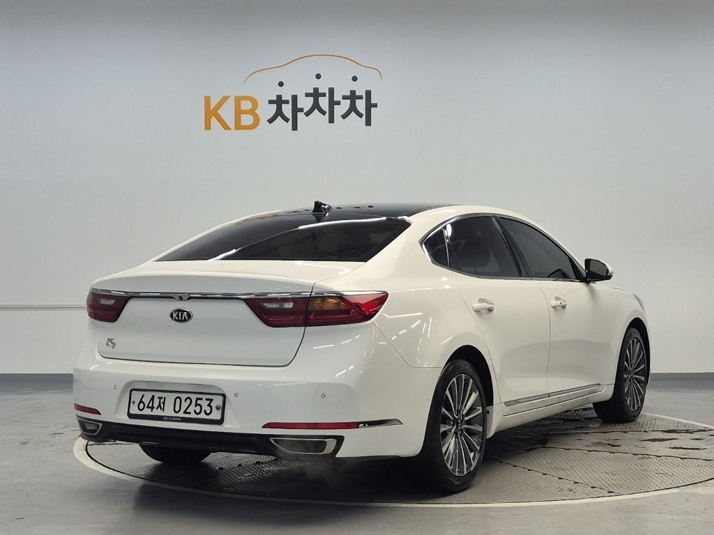 KIA K7 - Vista 3