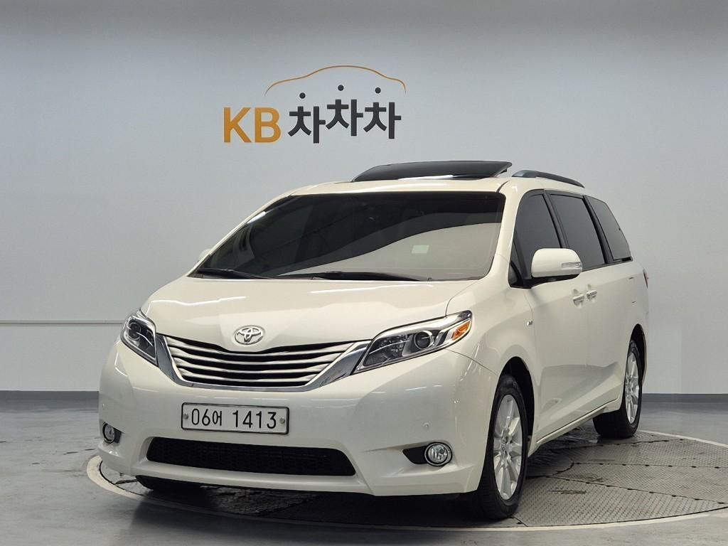 Toyota Siena - Vista 3