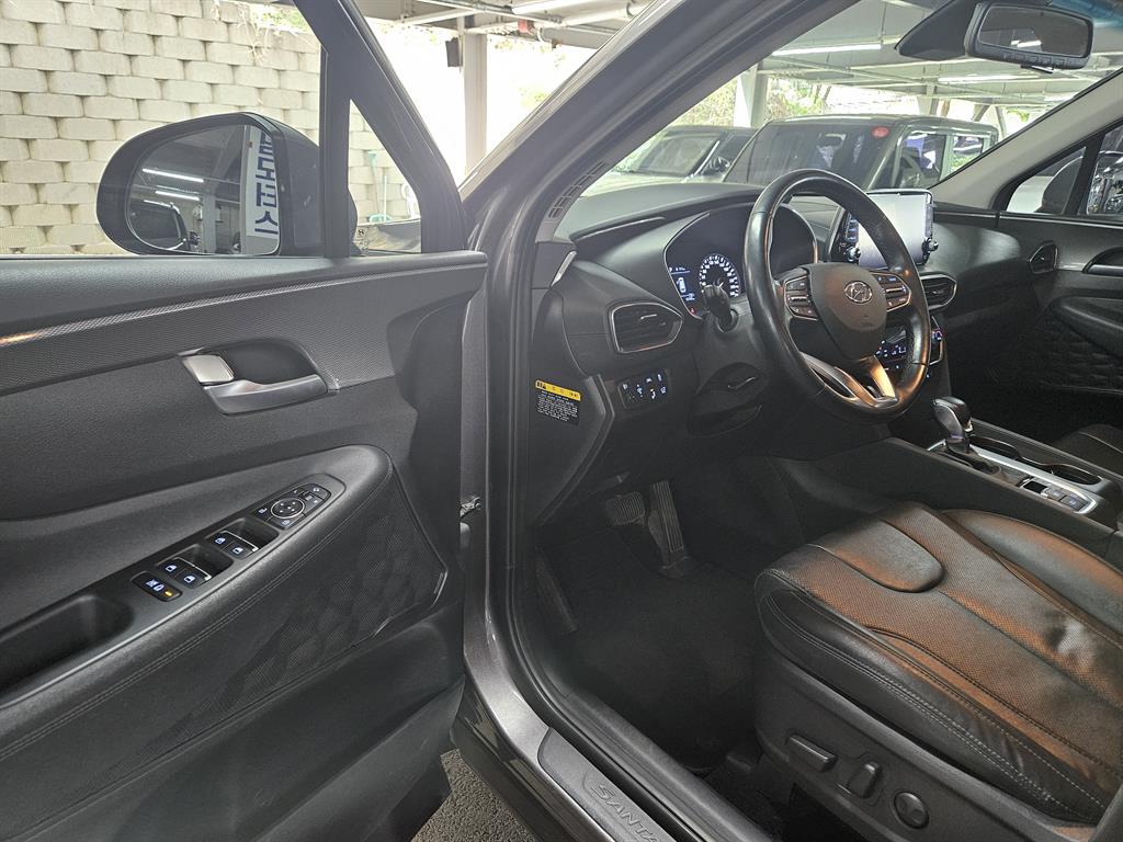 HYUNDAI Santa Fe - Vista 5
