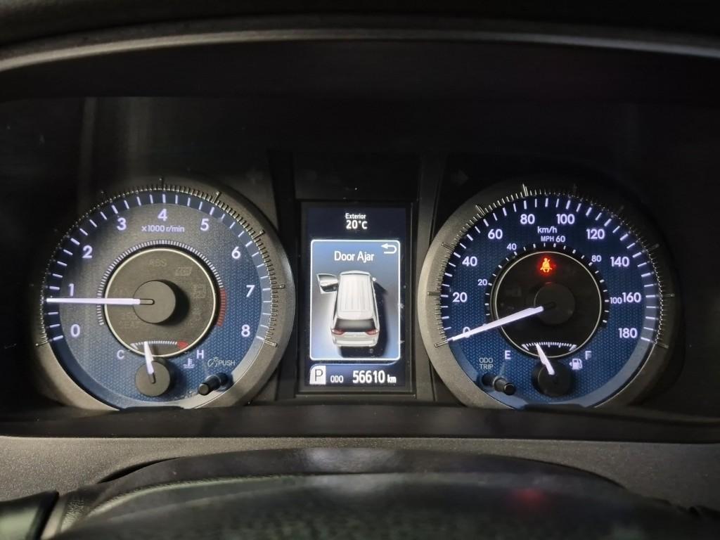 Toyota Siena - Vista 6