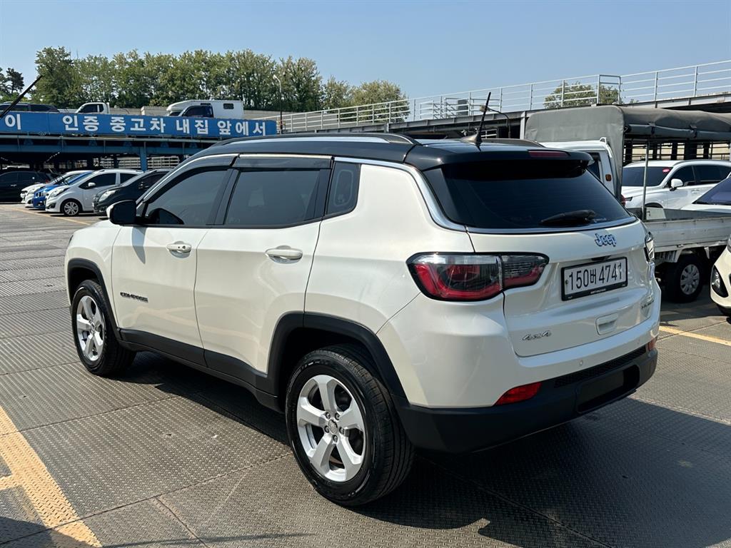 Jeep Compass - Vista 6