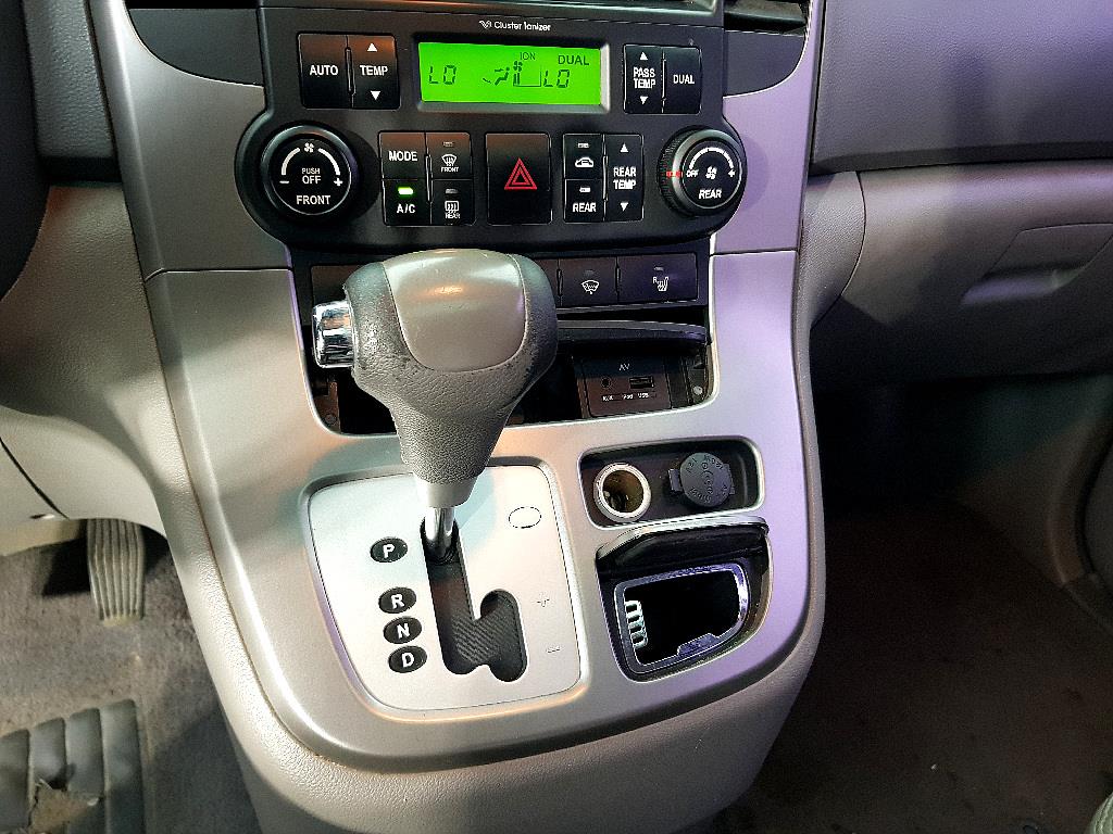 KIA Carnival 2012 Blanco - Importación desde Corea - HF Imports Iquique - Foto 14