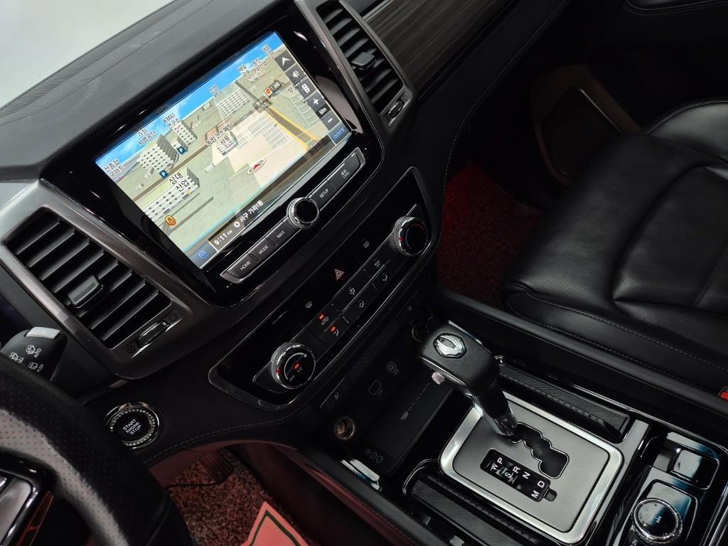 Ssangyong Rexton - Vista 11