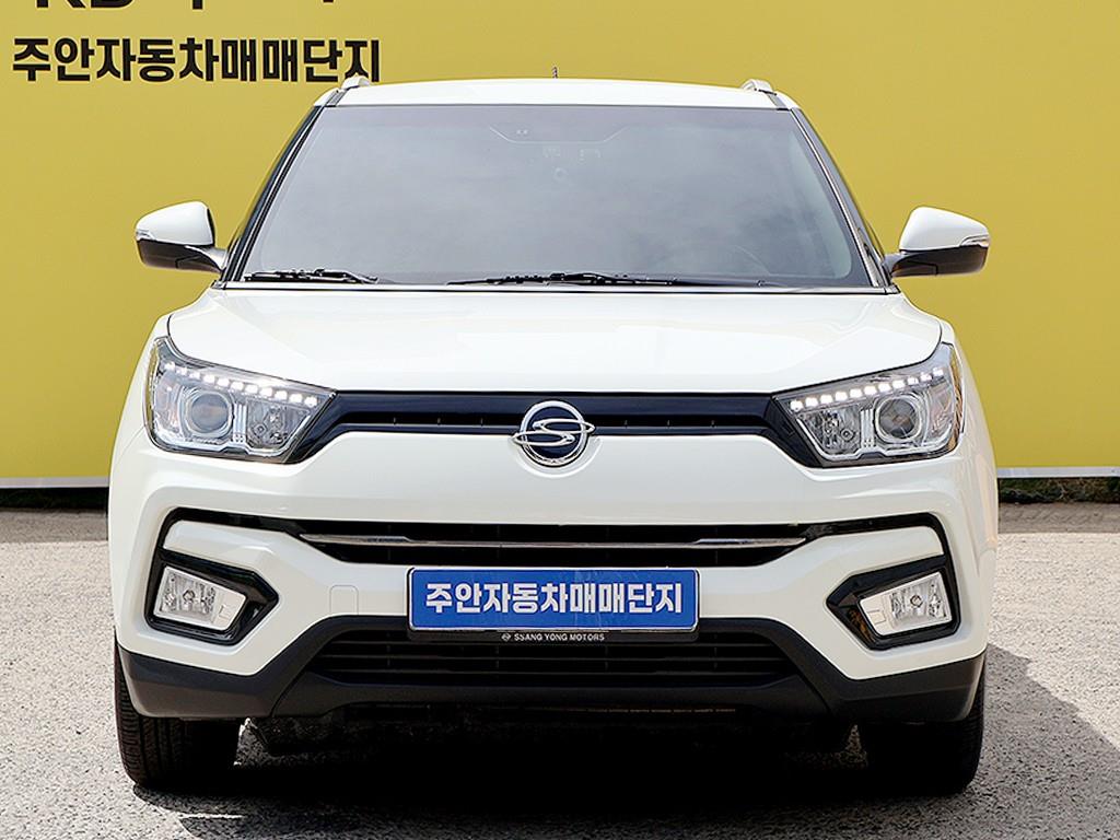 Ssangyong Tivoli 2018 Blanco - Importación desde Corea - HF Imports Iquique - Foto 1