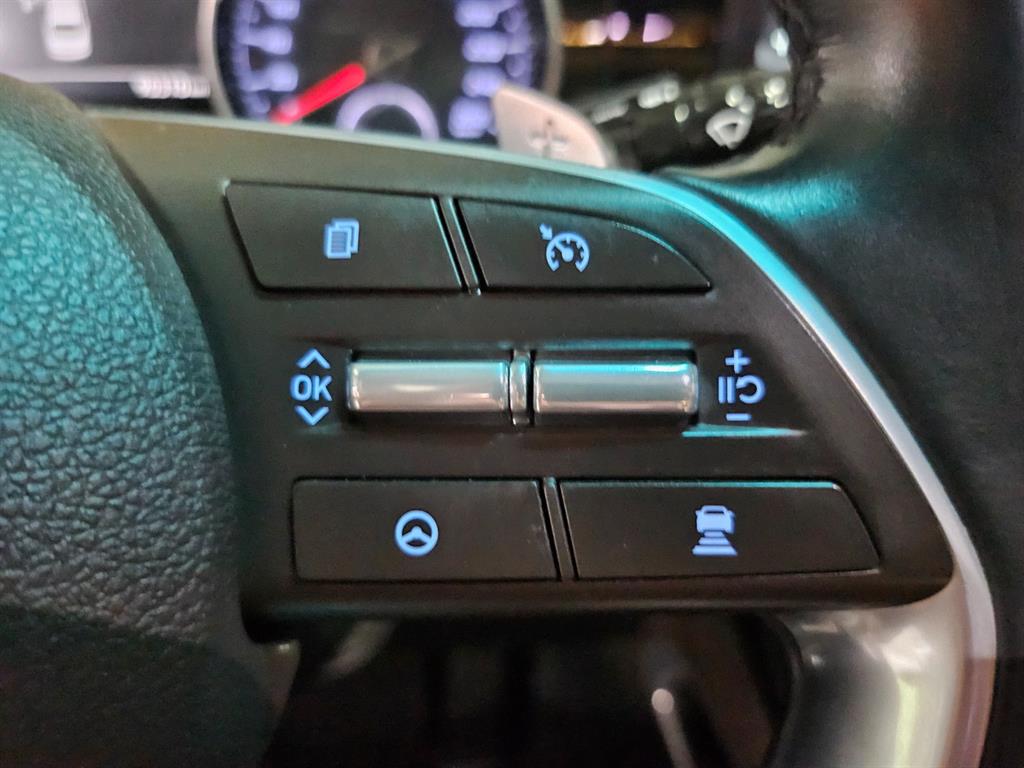 HYUNDAI Grandeur - Vista 11