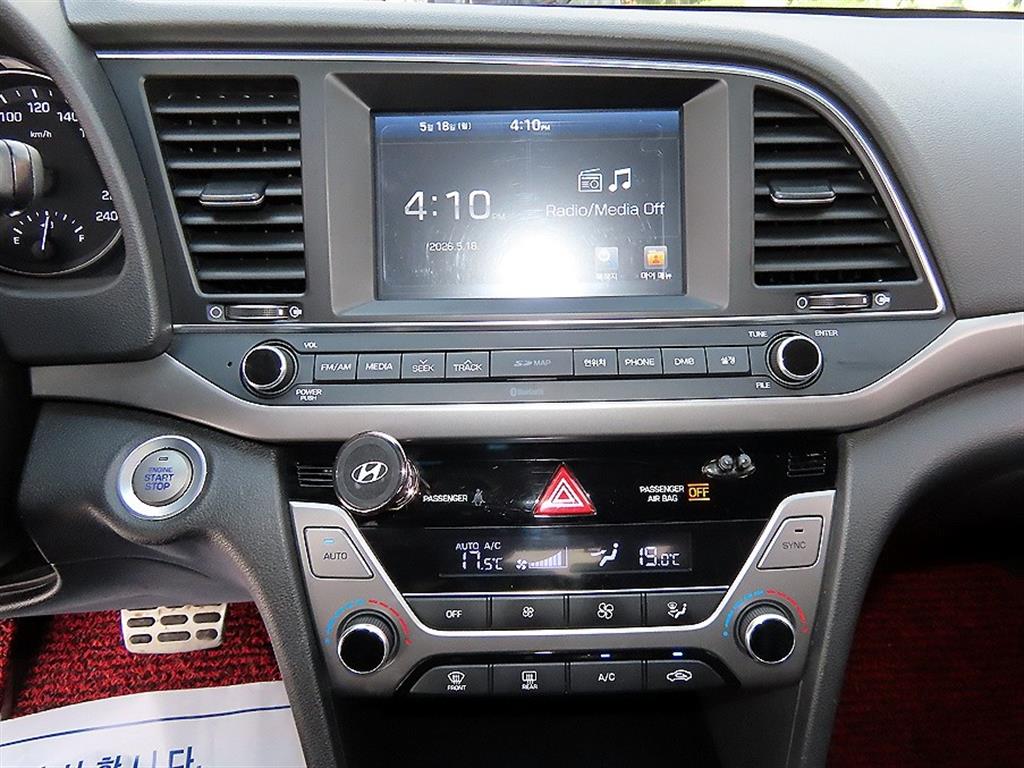 HYUNDAI Avante 2017 - Importación desde Corea - HF Imports Iquique - Foto 13