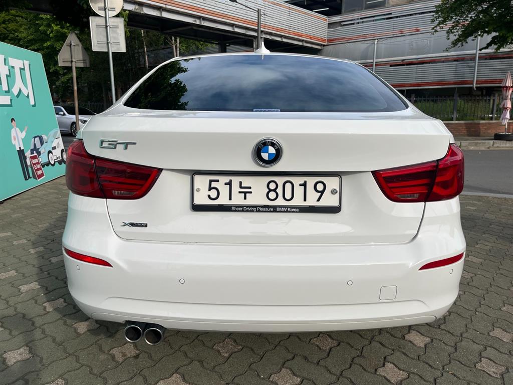 BMW Gran Turismo - Vista 5