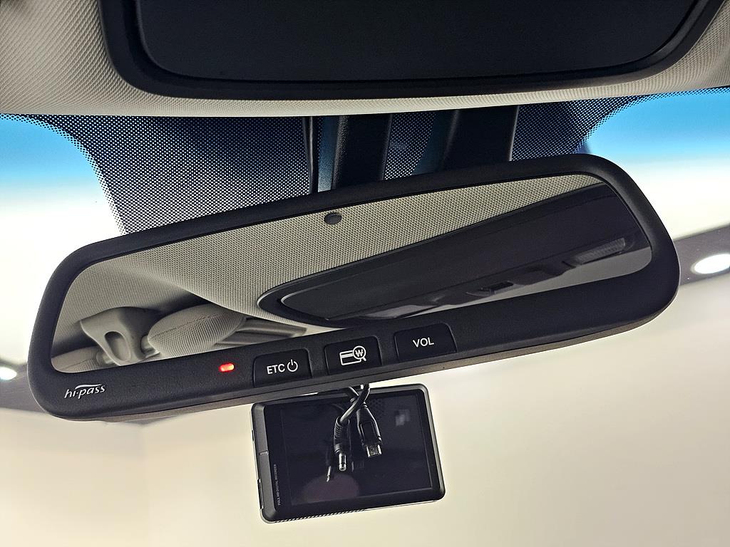 KIA Sorento - Vista 12