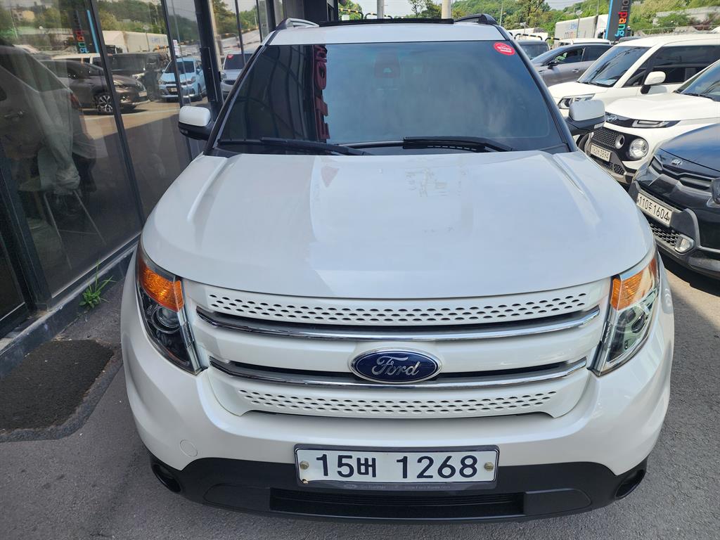 Ford Explorer 2014 Blanco - Importación desde Corea - HF Imports Iquique - Foto 1