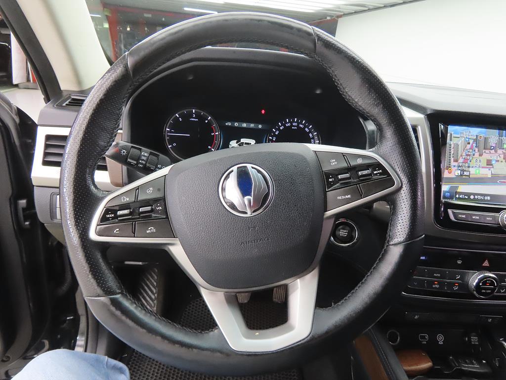 Ssangyong Rexton - Vista 8
