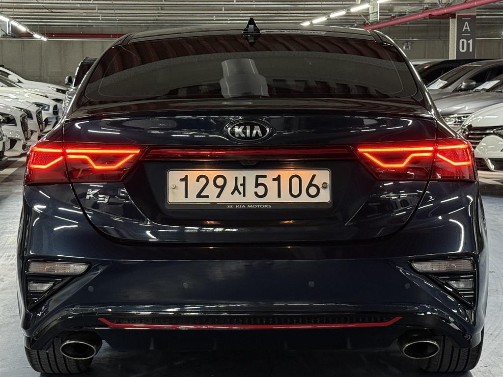 KIA K3 - Vista 4