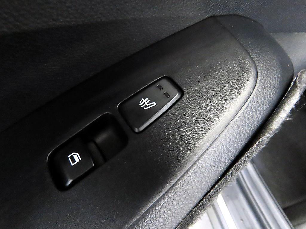 KIA Seltos 2022 Blanco - Importación desde Corea - HF Imports Iquique - Foto 15