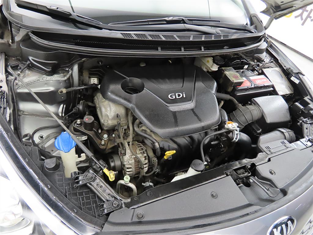 KIA K3 2015 Gris - Importación desde Corea - HF Imports Iquique - Foto 19