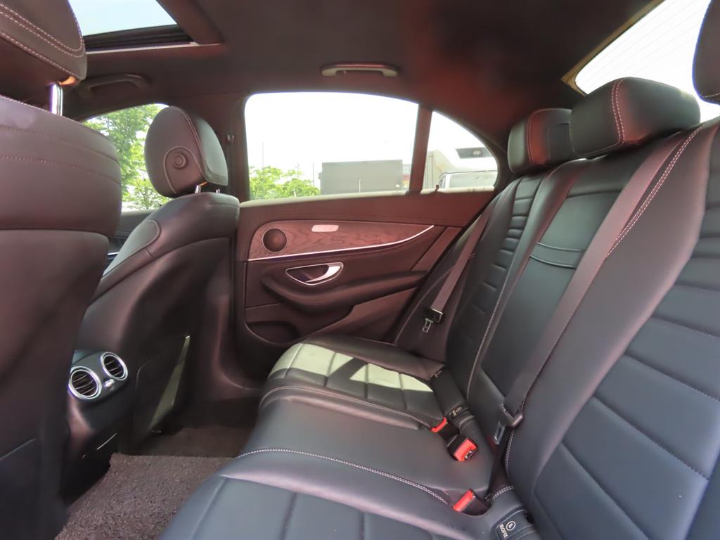 Mercedes Benz E class 2021 Negro - Importación desde Corea - HF Imports Iquique - Foto 7