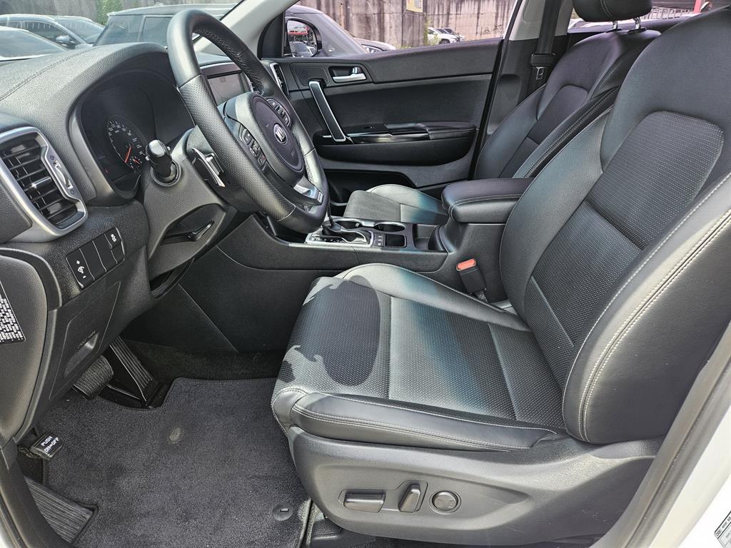 KIA Sportage - Vista 9