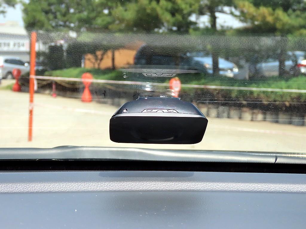 HYUNDAI Sonata - Vista 10