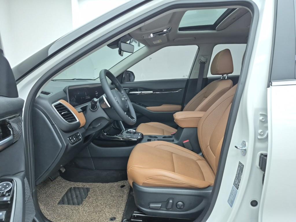 KIA Seltos - Vista 11