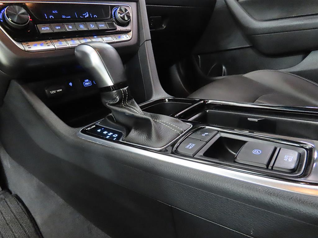 HYUNDAI Sonata - Vista 11
