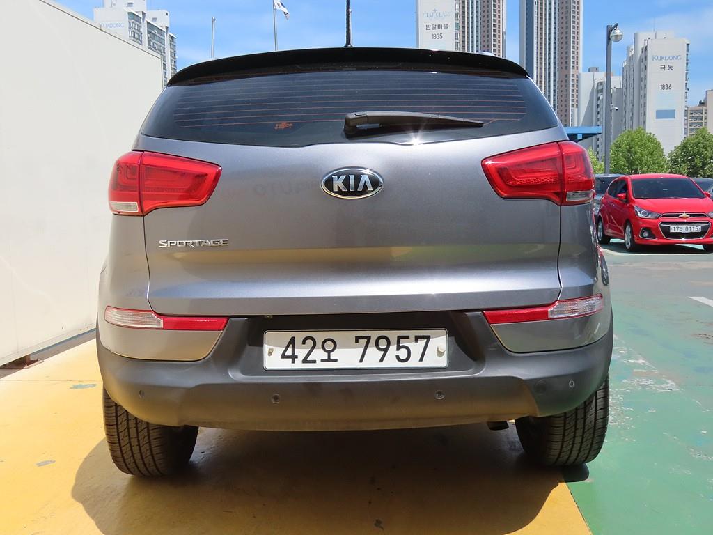 KIA Sportage - Vista 4