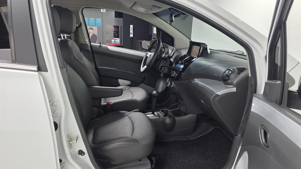 Chevrolet Spark 2014 Blanco - Importación desde Corea - HF Imports Iquique - Foto 13