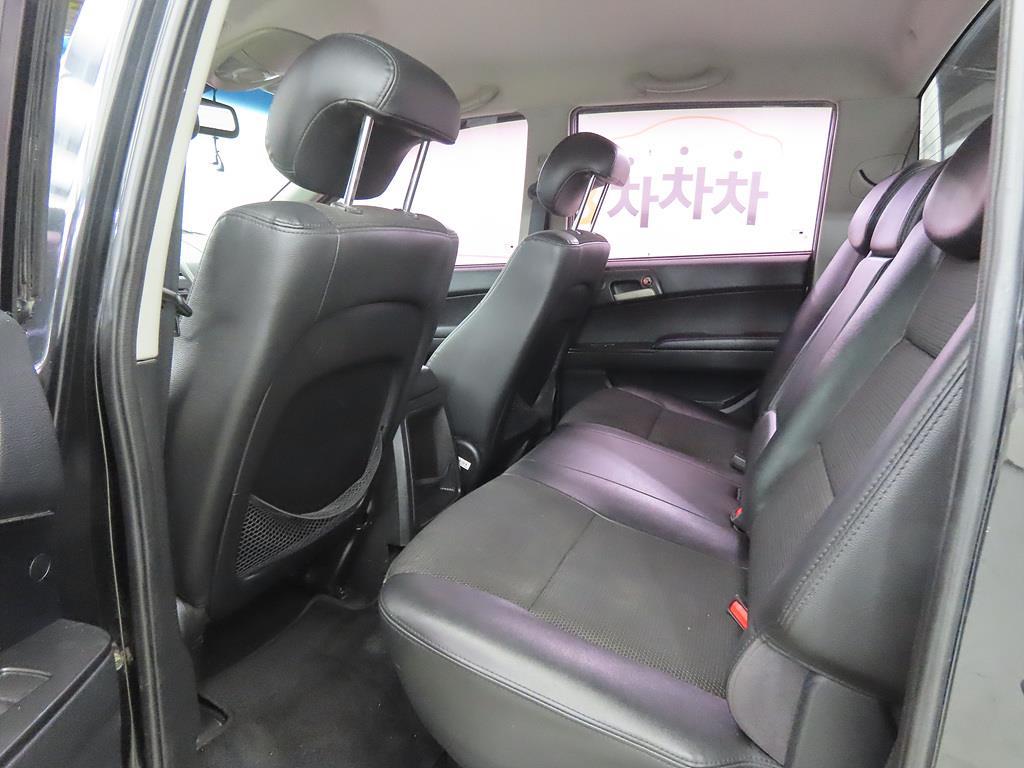 Ssangyong Korando - Vista 6