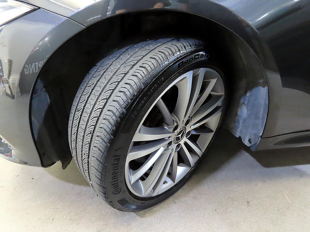 Mercedes Benz CLS Class 2019 Gris - Importación desde Corea - HF Imports Iquique - Foto 20
