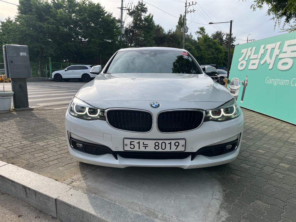 BMW Gran Turismo 2017 Blanco - Importación desde Corea - HF Imports Iquique - Foto 1