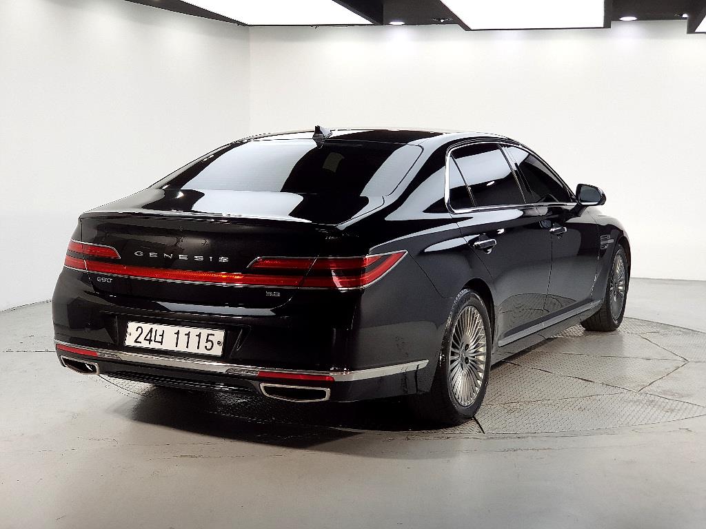 Genesis G90 - Vista 4